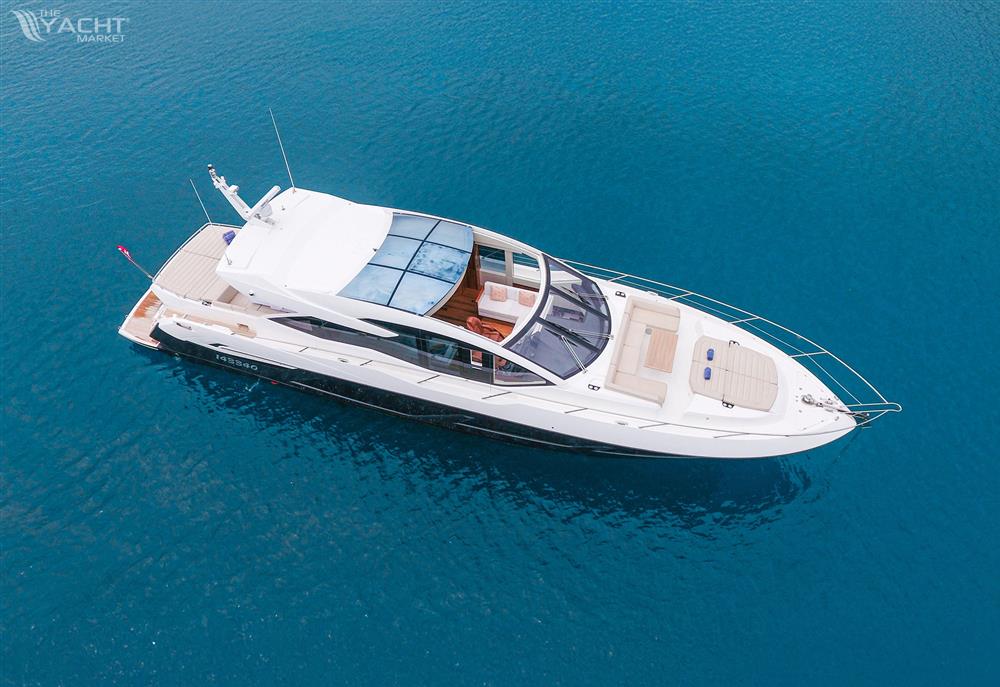 Sunseeker Predator 74 - 0 - Main