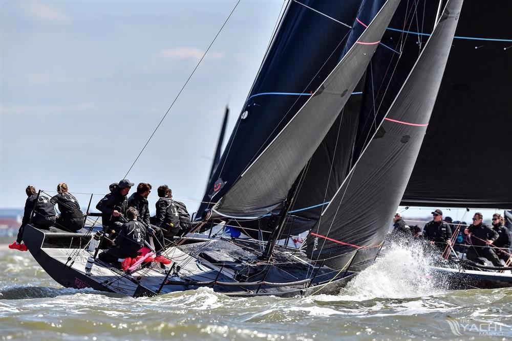 &#39;Tokoloshe IV&#39; Cape 31