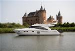 Princess - Princess-58-Fly-motor-yacht-for-sale-exterior-image-Lengers-Yachts-4.jpg