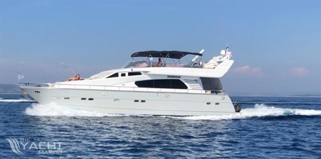 Elegance 70 Flybridge