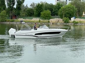 Jeanneau Cap Camarat 7.5 WA
