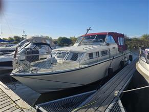 - Coronet Seafare 31