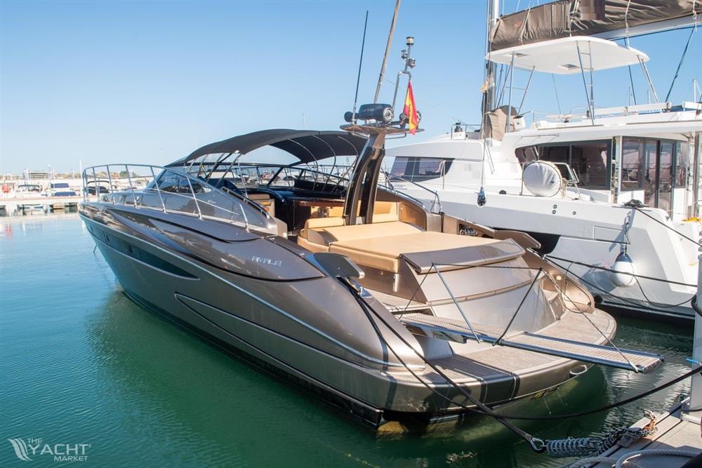 Riva Rivale 52