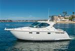 Tiara Yachts 3500 Sovran