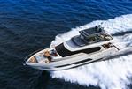 Ferretti 720
