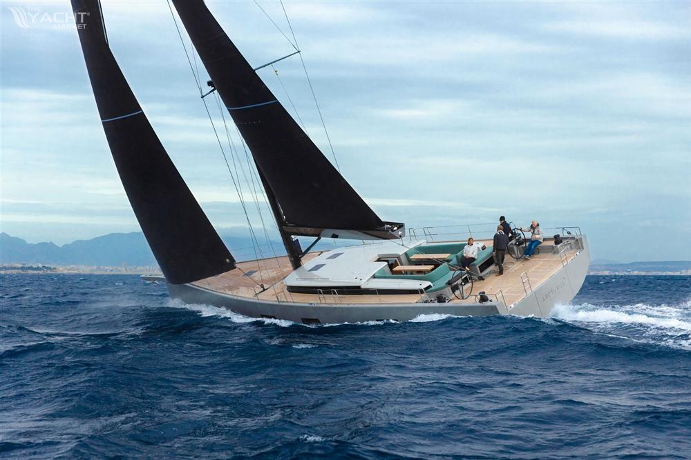 YYachts Y7 - _T2NOsSI