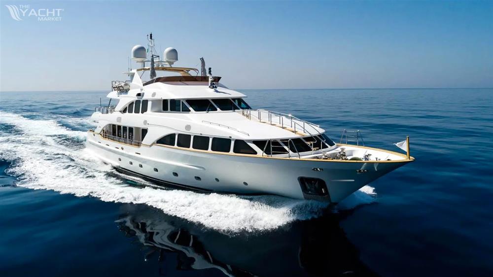 Benetti 120 - Benetti 120 for sale