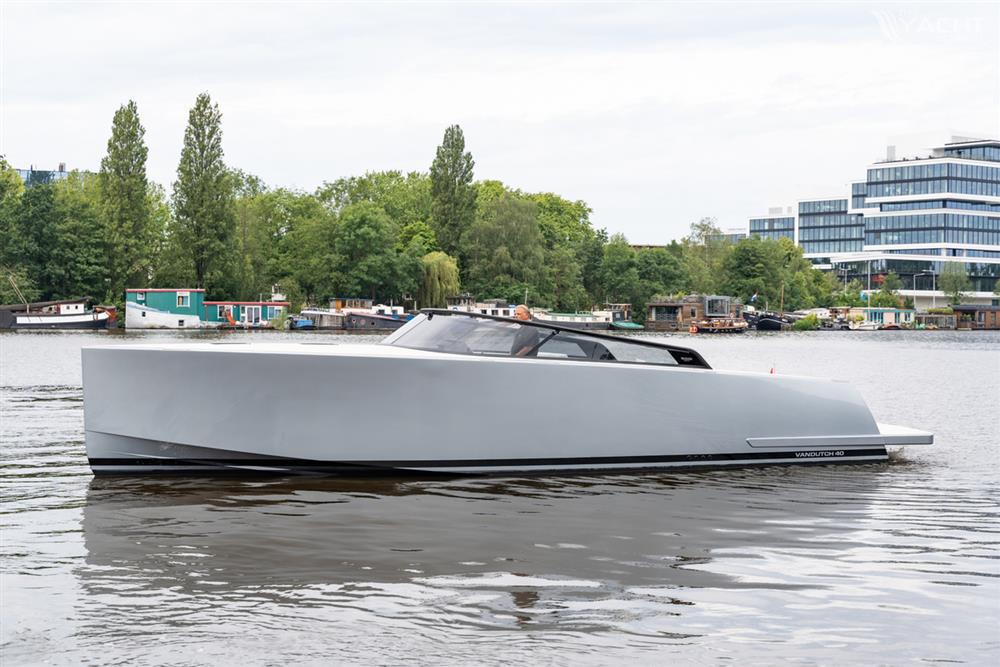 Van Dutch 40