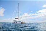 Dufour Dufour 48 Catamaran - Drone