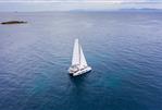 Dufour Dufour 48 Catamaran - Drone