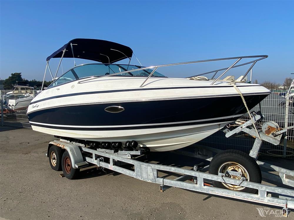 Chris-craft 215