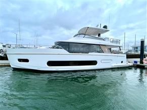 Azimut Magellano 60