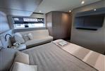 Azimut Fly 53