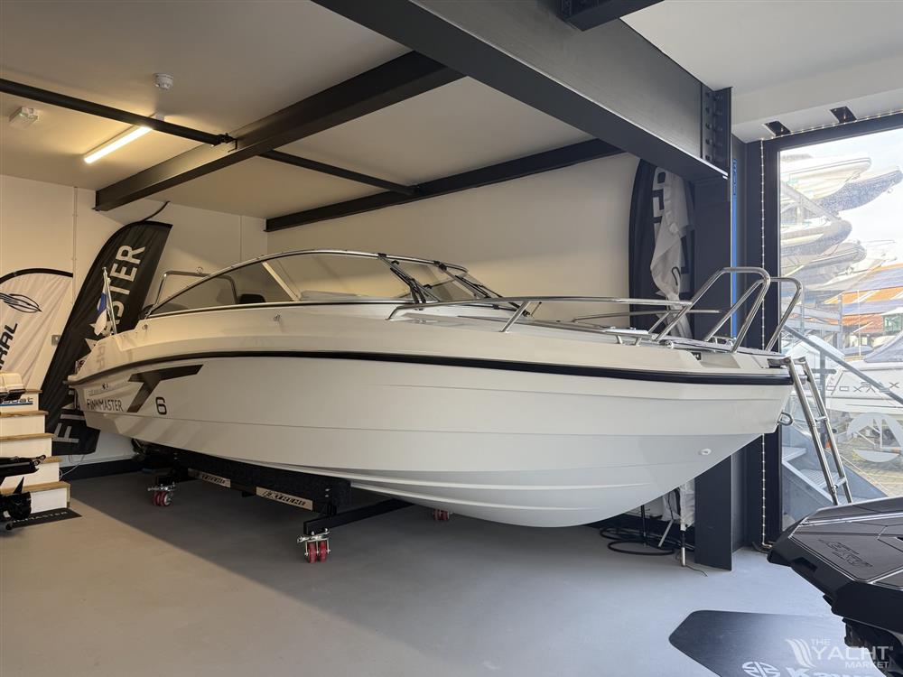 Finnmaster Day cruiser T6