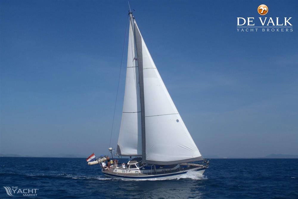 Hallberg Rassy 45 - Picture 1