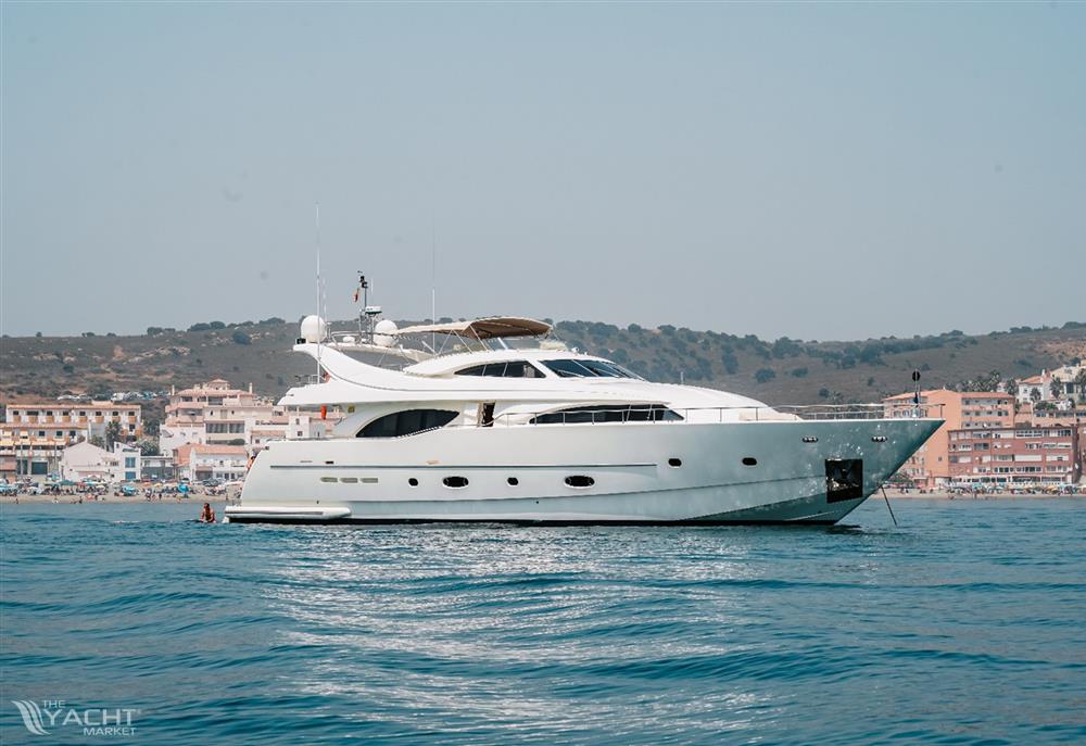 Ferretti Custom Line 94 - 0 - Cover