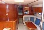 Sunseeker CAMARGUE 50 - Sunseeker-Camargue-50-Smile-2-motor-yacht-for-sale-interior-image-Lengers-Yachts-6.png