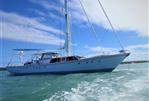- Sparkman & Stephens 97 Pilothouse