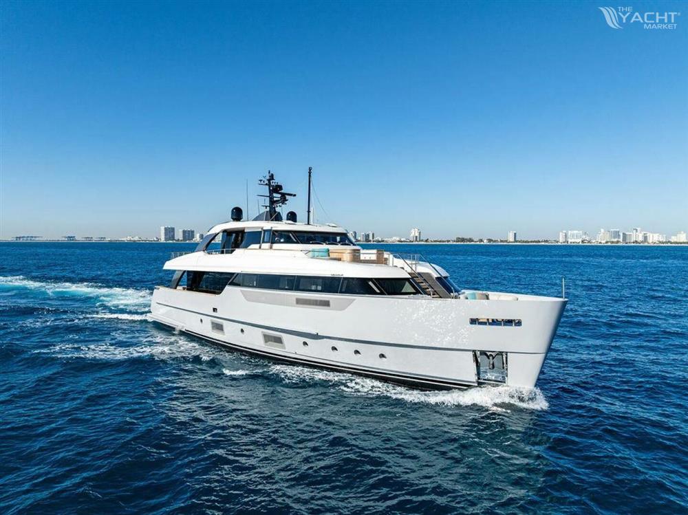 Sanlorenzo SD96