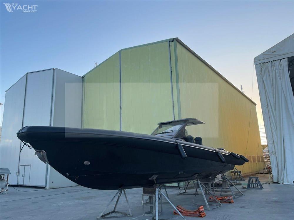 Technohull Explorer 40 Technohull Explorer 40