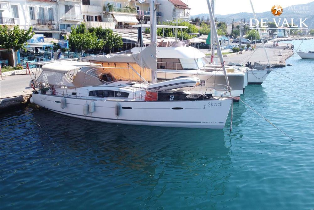 Beneteau Oceanis 40 - Picture 1
