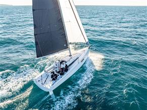 Beneteau First 30