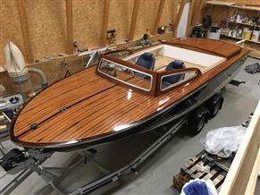 Klassisk Motorbåd Classic Elegant Speedboat