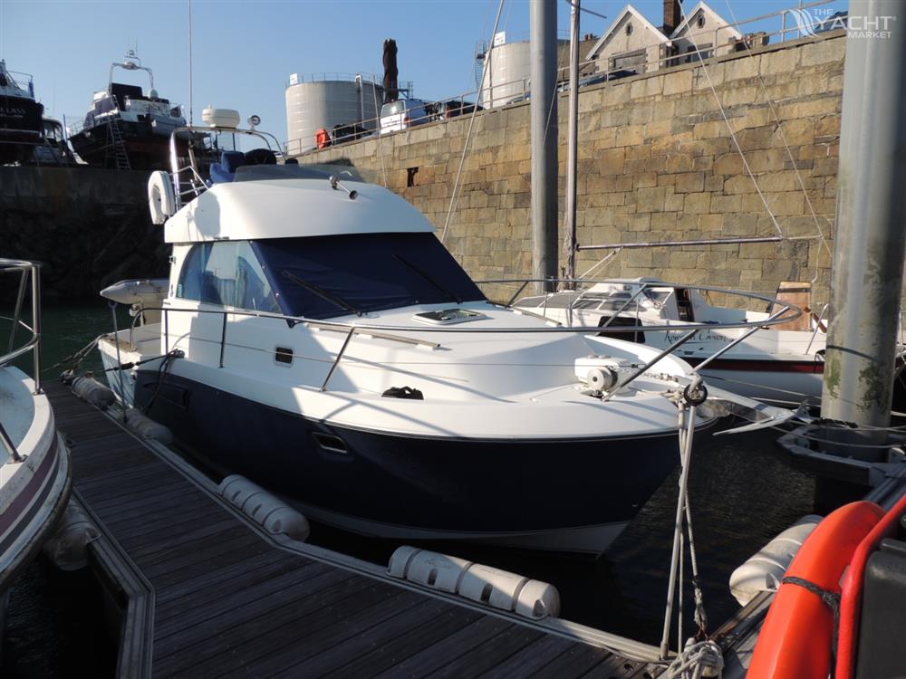 Beneteau Antares 9 - Beneteau Antares 9