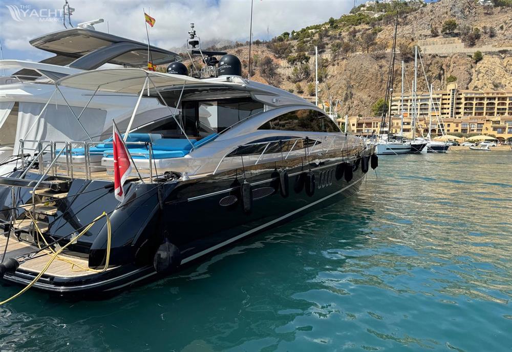 Princess V70 - 0 - Main