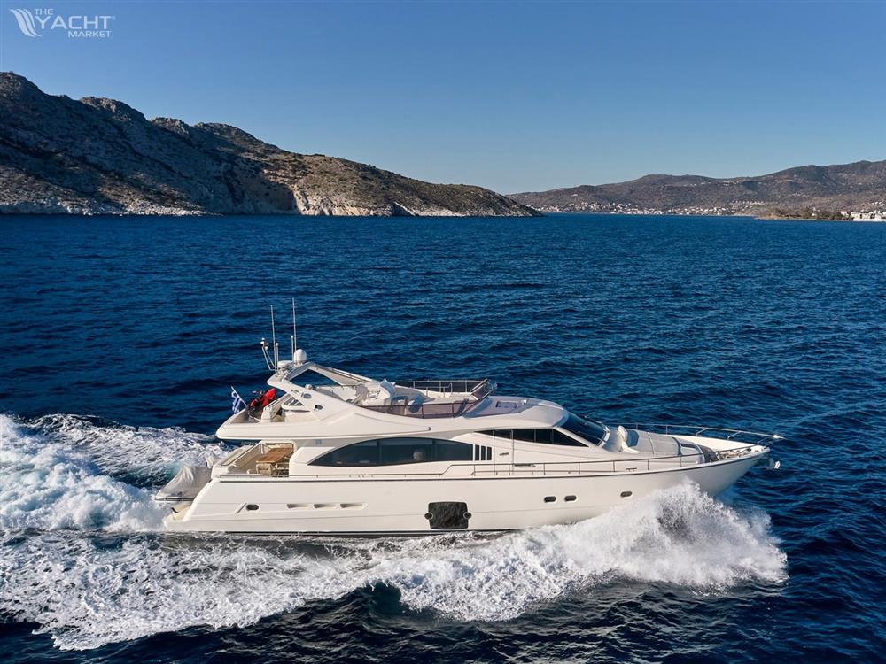 Ferretti Yachts 731