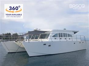 Custom Bruce Roberts RCAT 395