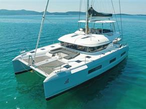 Lagoon 55