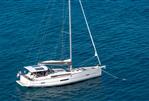 Dufour 520