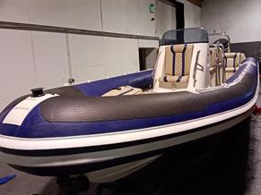 Cobra Nautique 8.0m