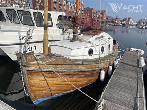 Unclassified Wootton Bridge Day Sailer