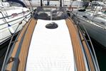 Sunseeker Comanche 40 - 5 - Foredeck