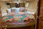 FERRETTI 430 FLY