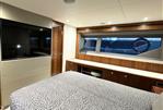 Sunseeker Manhattan 66 - 14 - Master Cabin