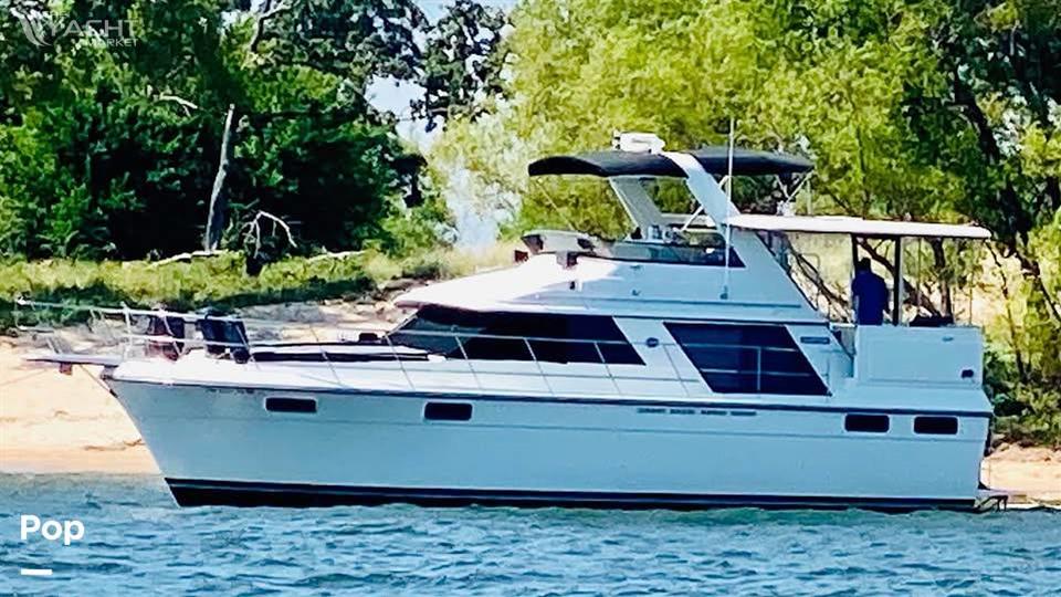 Carver 4207 - 1988 Carver 4207 - Photo #1