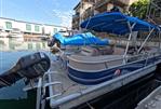 Sun Tracker Party Barge 24 DLX - 2014 Sun Tracker Party Barge 24 DLX - Photo #3
