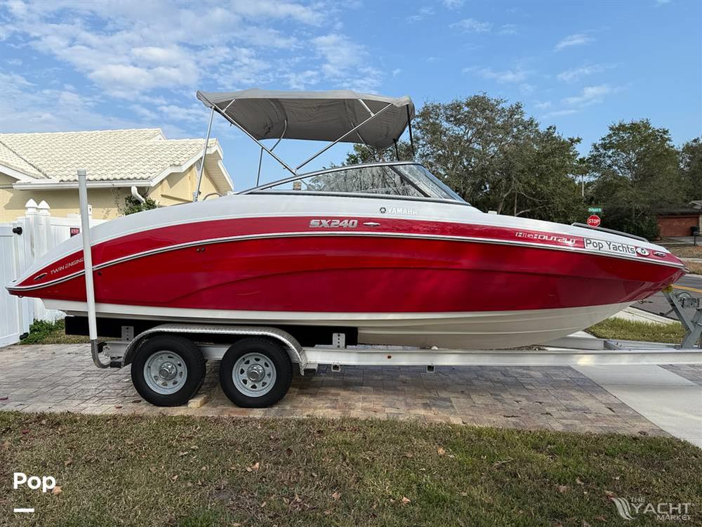 Yamaha SX240 - 2012 Yamaha SX240