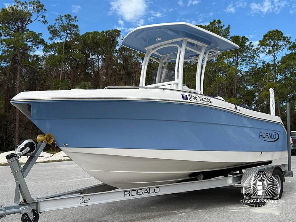 Robalo R222 Explorer - 2023 Robalo R222 Explorer