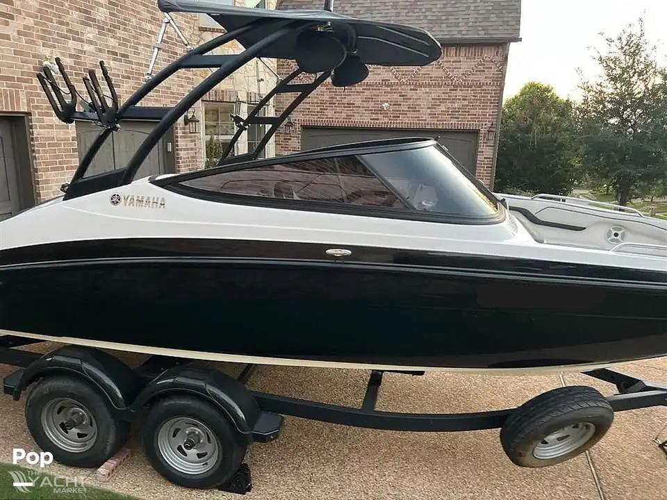 Yamaha AR210 - Low-hour TR-1 Engines