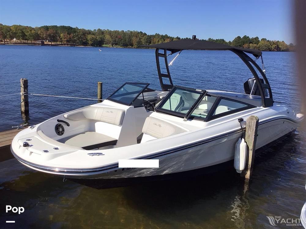 Sea Ray 210 SPX OB - 2023 Sea Ray 210 SPX OB - Photo #1