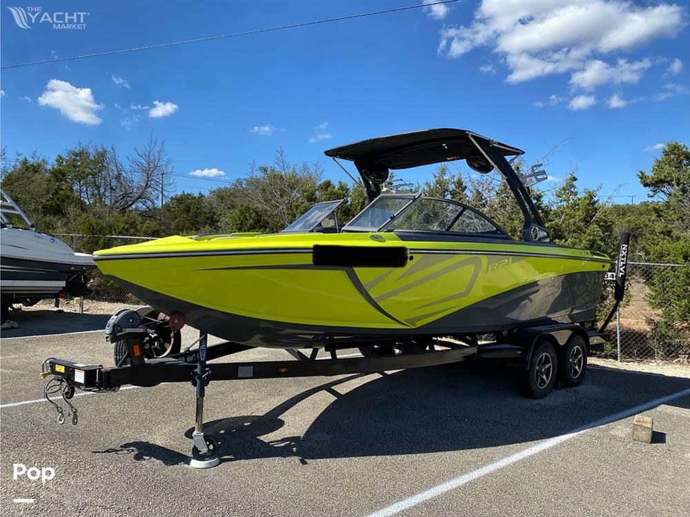 Tige R21 - 2018 Tige R21surf Boat!