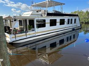 Catamaran Cruisers Aqua 62