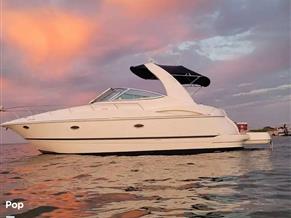 Cruisers Yachts 3772 Express