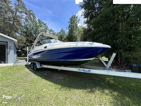 Sea Ray 270 SunDeck