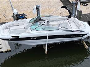 Crownline 260 EX