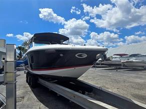 Cobalt 302 Bowrider